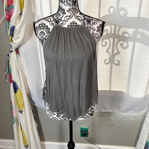 HelloNite!  Gray lace up side high neck crop top - Picture 1 of 8